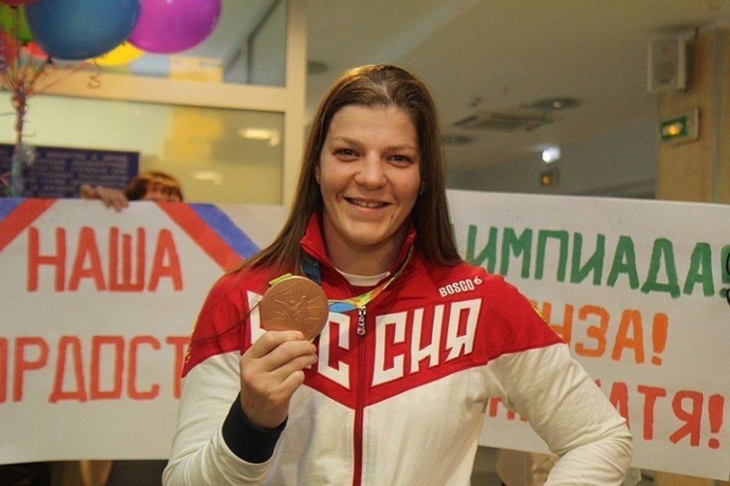 спортсменка букина
