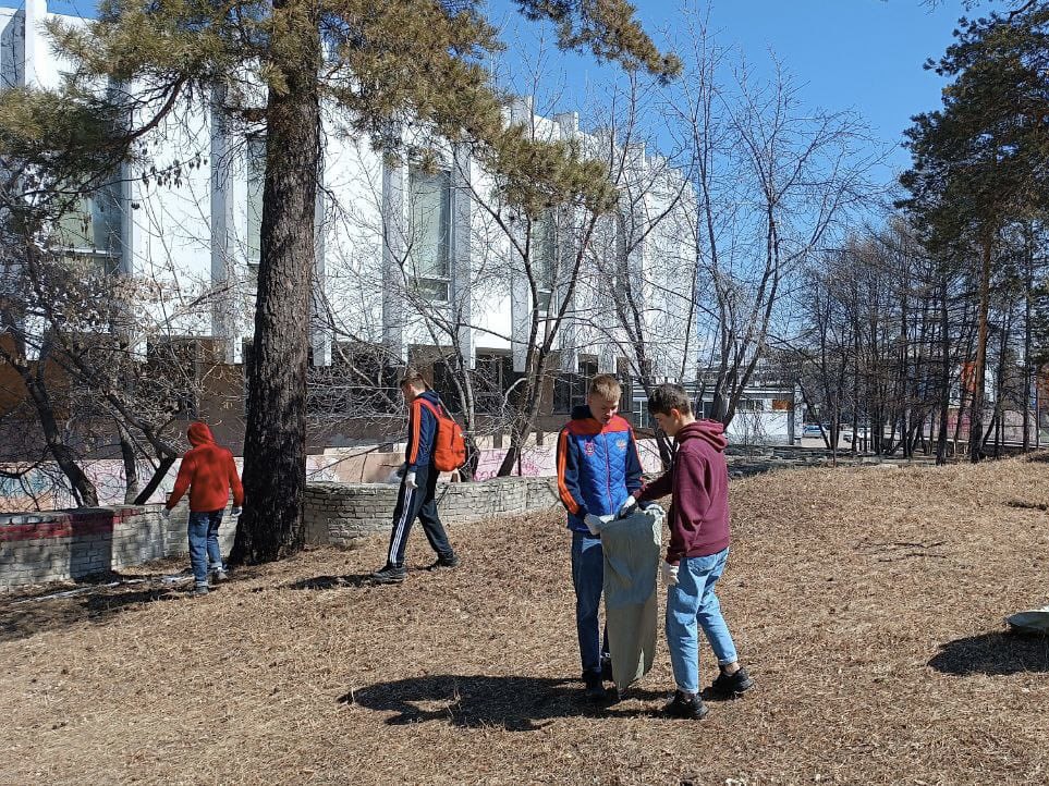Субботник в Ангарске Субботник в Ангарске