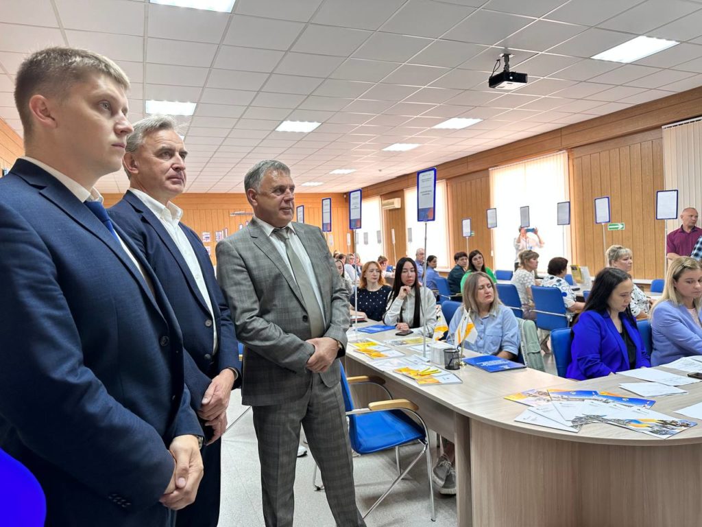 Второй региональный этап Всероссийской ярмарки трудоустройства проходит в Ангарске